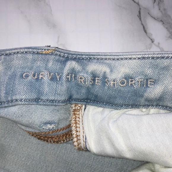 AE Curvy Hi-Rise Shortie - Picture 3 of 3